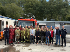 Gedeputeerde Coppens en gouverneur Van Cauter samen met PAULO-Brandweeropleiding en HVZ Waasland